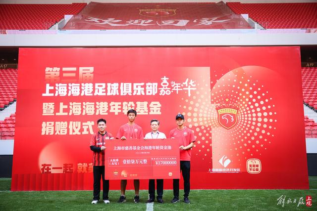 梅拉尼娅罕见现身后风波不断